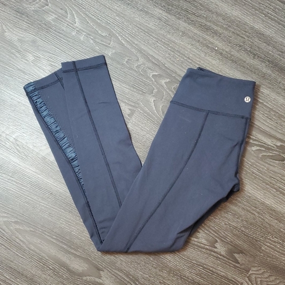 Lululemon Leggings Size 6 - Picture 1 of 6